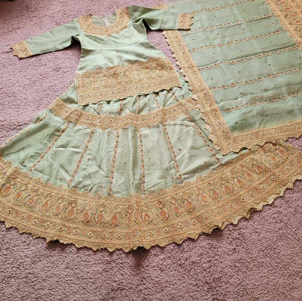 3 pieces Indian sharara with linen fabric type quality silk lining. On sale.